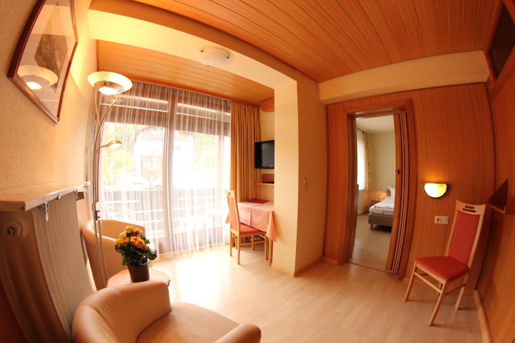 Hotel Schmid Bad Bellingen Szoba fotó